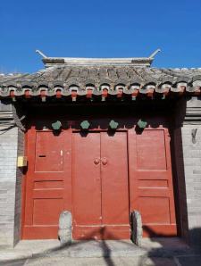 寺庙左右门代表什么意思啊（寺庙左右门代表什么意思）