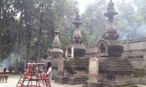 石经寺祖师爷 石经寺楚山法师