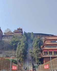 绵阳圣水寺法师 绵阳圣水寺营业时间