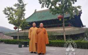 灵岩山佛学院海燕法师 灵岩山寺海晏老和尚