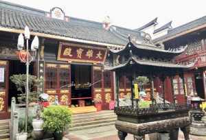 西宁南山寺是什么教派 西宁南山佛教居士林