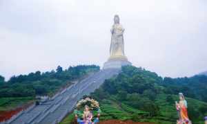 观音山罗汉广场 罗田观音山佛教