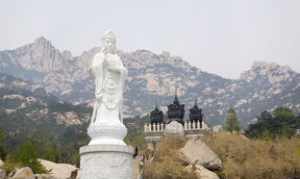 青岛崂山的佛教寺院 青岛崂山的佛教寺院叫什么