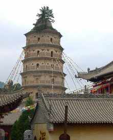 崆峒山寺庙叫什么 崆峒山佛教寺院