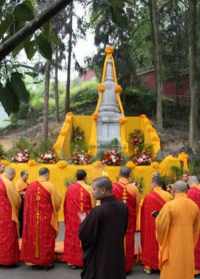 佛教入土为安 佛教安葬入土仪规