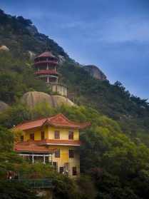 福建漳州宝珠岩是寺庙吗 漳浦宝珠岩