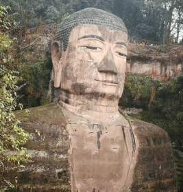 乐佛像山 乐佛山佛像闭眼