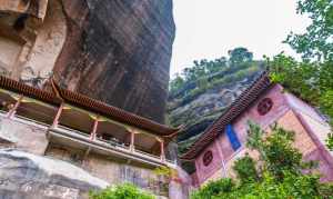 丹霞山寺庙建设工程 丹霞山佛寺