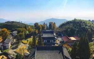 余杭狮子山 余杭狮山寺庙