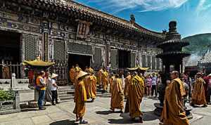 寺院参拜顺时针 寺庙顺时针