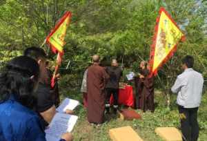 去寺庙需要带什么东西 去寺庙应该准备些什么意思