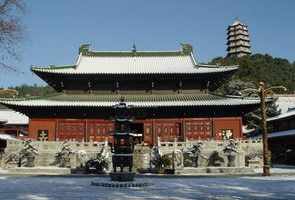 灵鹫山古教堂 江西靈鷲山寺院