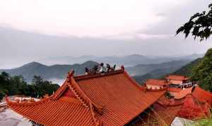 寺庙为什么建在山上的 寺院为什么都建在高山上