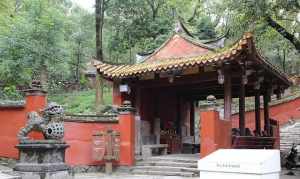 大连涌泉寺庙在哪里 大连涌泉寺庙