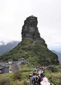 梵净山最高峰在哪里 梵净山最高的寺庙