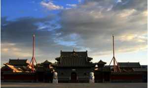 多伦寺庙汇宗寺住持 多伦的寺庙