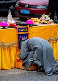 烧香祭拜时，烧3柱，6柱，9柱都代表什么？到底烧几柱合适 几地菩萨无漏