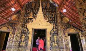 老挝寺庙里的佛像介绍 老挝佛教中神像
