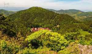 天台华顶有寺庙 天台华顶寺庙什么佛