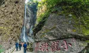 乐清市芙蓉镇玩的景点在哪里 乐清芙蓉寺庙