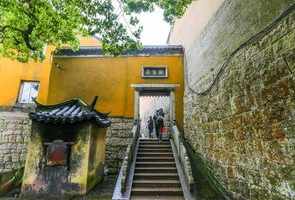 宜昌观音古洞是怎么修建的 普济寺、法雨寺、慧济寺和南海观音可以在一天内拜完吗