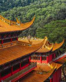 大山上的寺庙 山上寺院风景