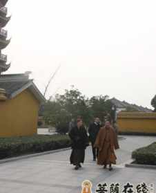 凤鸣寺和尚同性 凤鸣禅寺