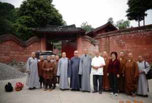 雅安巿藏传佛教寺院 雅安哪里有和尚