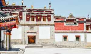 青海西宁有名的寺院 西宁十大寺院