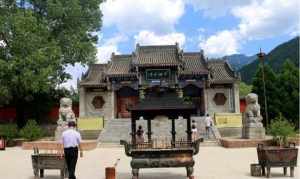 陕西西安蓝田的寺庙 蓝田废弃的寺院