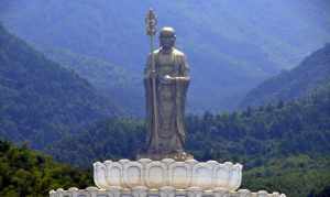 九华山平坦寺地藏相片 九华山平坦寺一定要去的