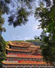 东莞大岭山观音寺哪年建成的 东莞观音寺可以直接开车到山顶吗