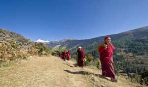 一直想去西藏旅游，但有哪些景点是必须打卡的 和尚放生赞美诗