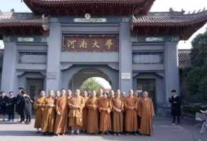 上海老洋房为什么贵 广慈和尚佛教音乐